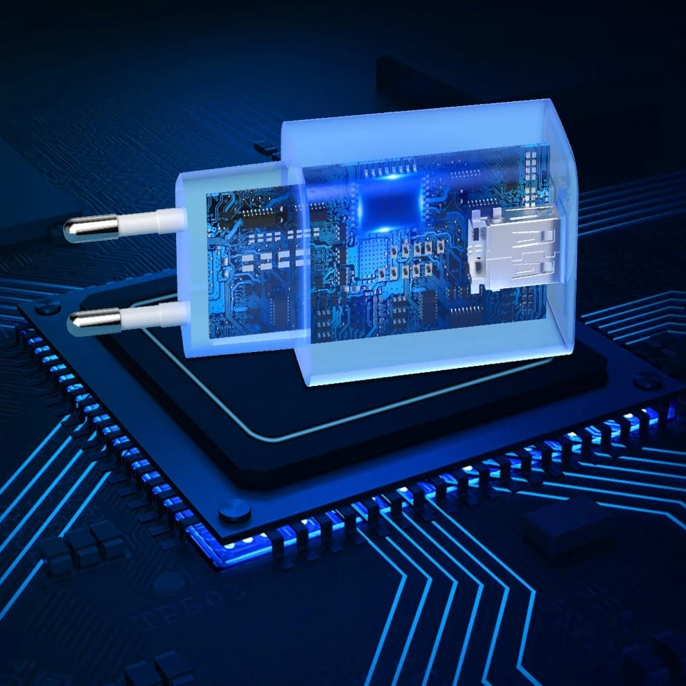 CHARGEUR DEVIA 2.4A AVEC CÂBLE MICRO USB
